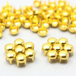 5mm round gold prong stud