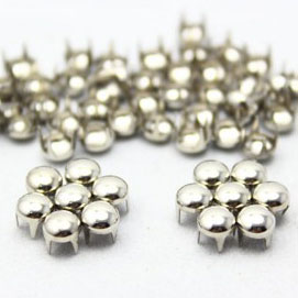 5mm round silver prong stud 