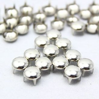 8mm round silver prong stud 