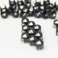 5mm cone black nikel stud